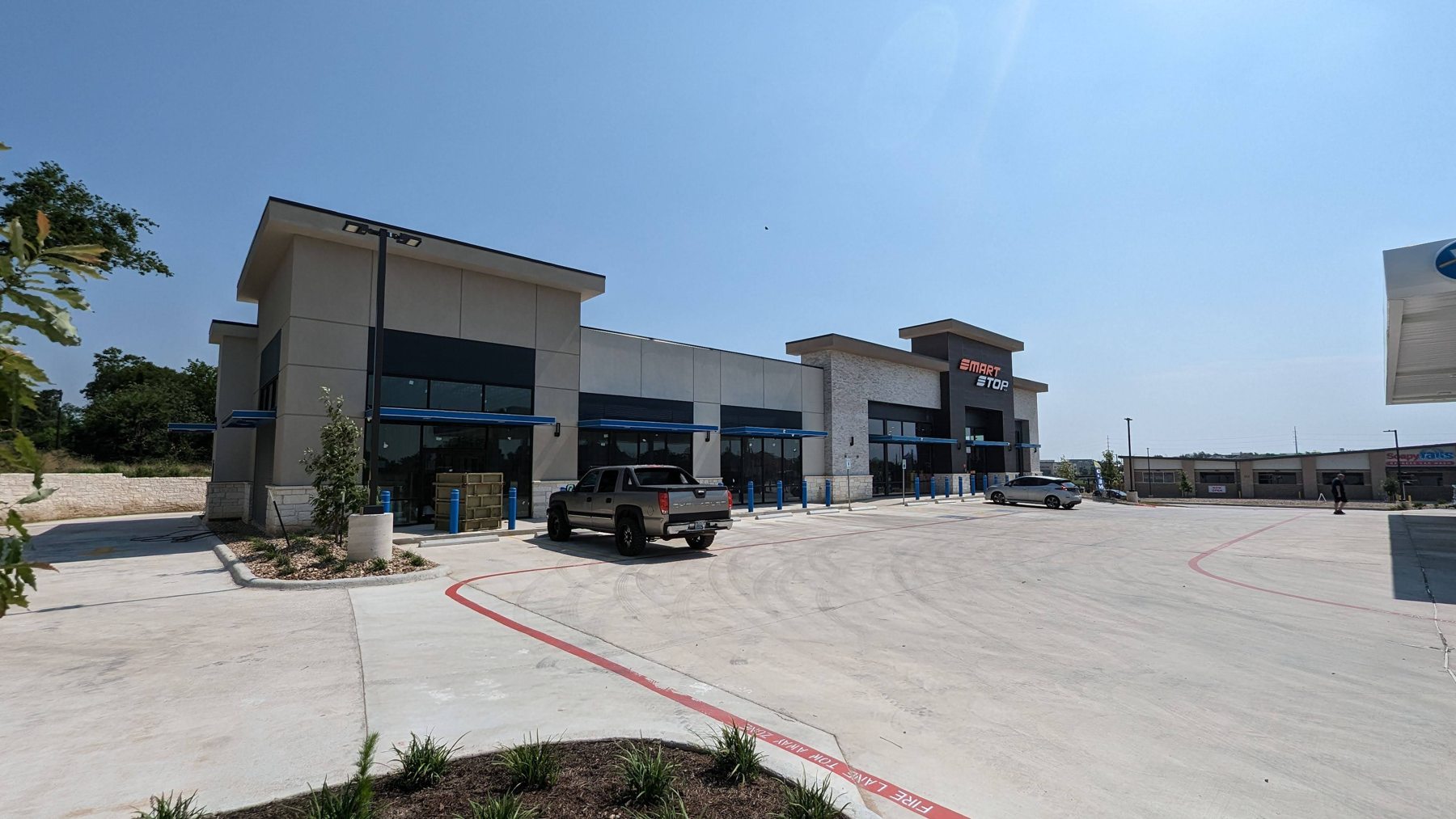 Hutto C-Store completed project
